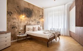 Old Town Bucharest, Luxury 2 Bedrooms Apartment